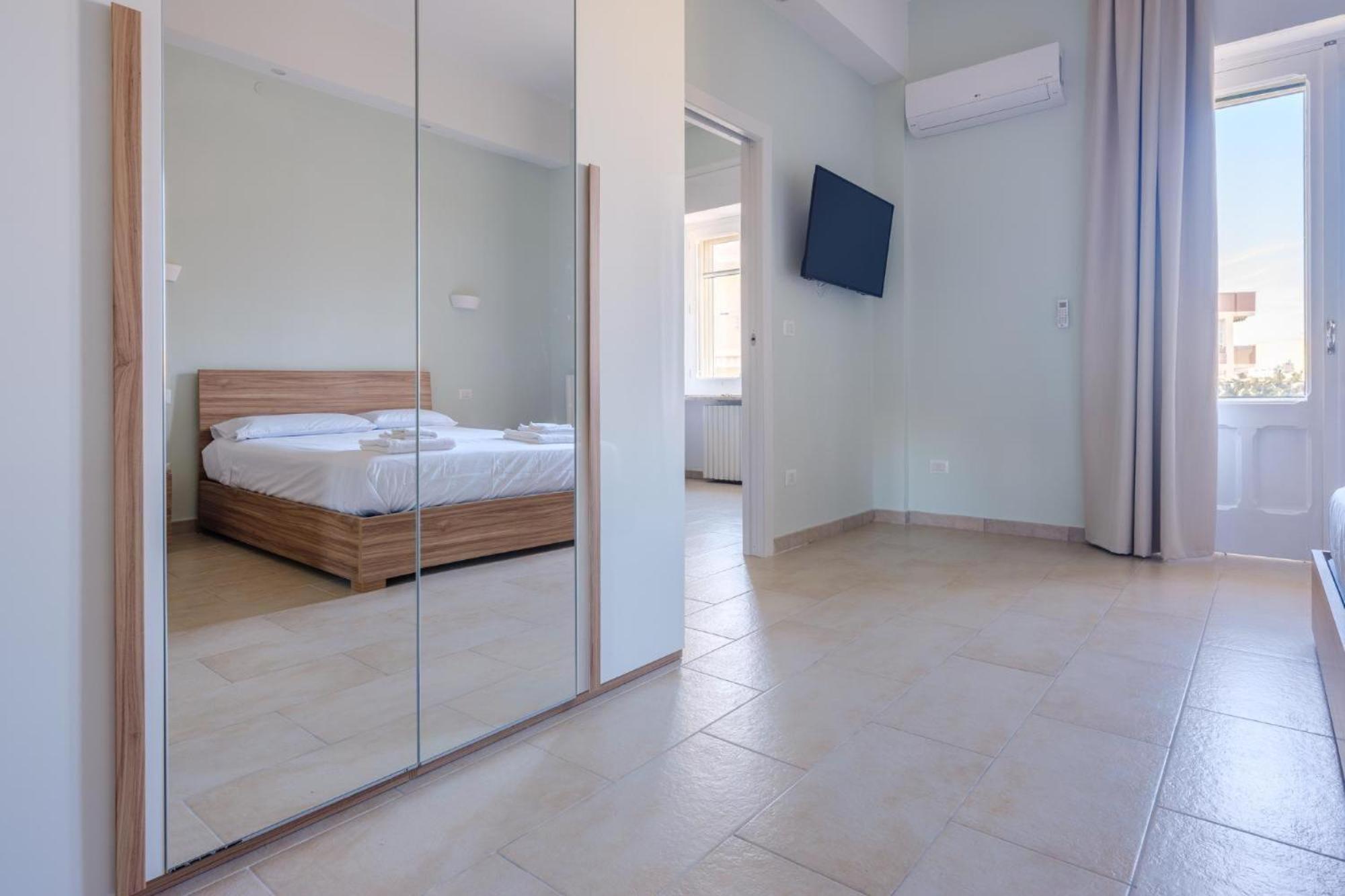 לצ'ה Villa Reale Flats מראה חיצוני תמונה